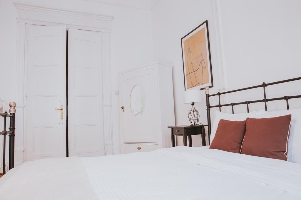 Neo Apartment Queen Cluj-Napoca Luaran gambar